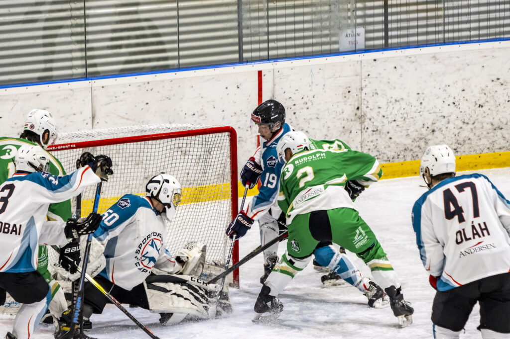 The Andersen League got off to a goal-fest start.