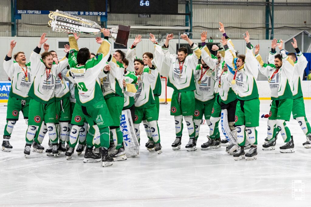That’s the way to end the season – WE’RE CHAMPIONS!