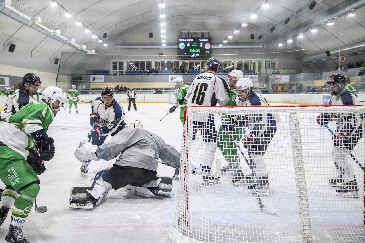 A confident victory against the newcomers. – image 13