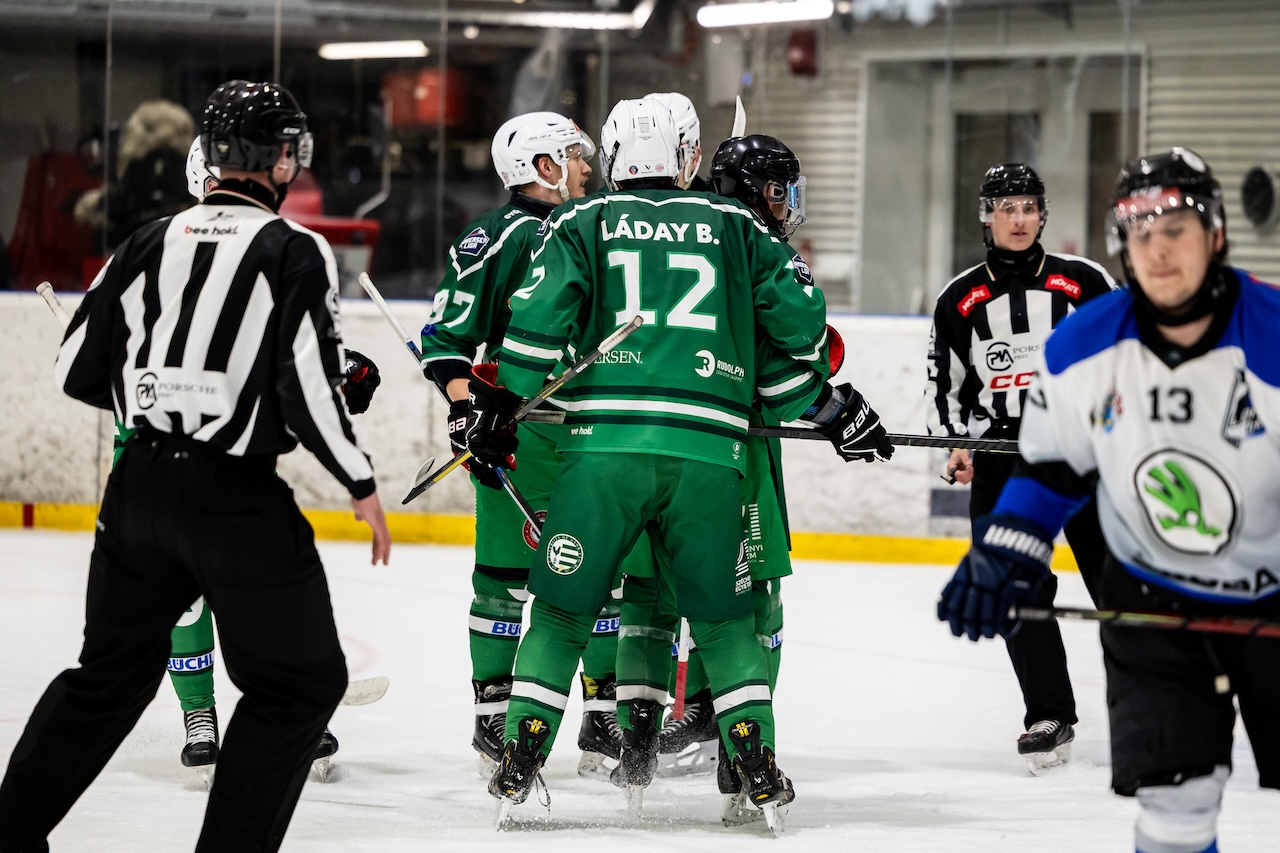 A convincing home win – just one step away from the league title! – image 6