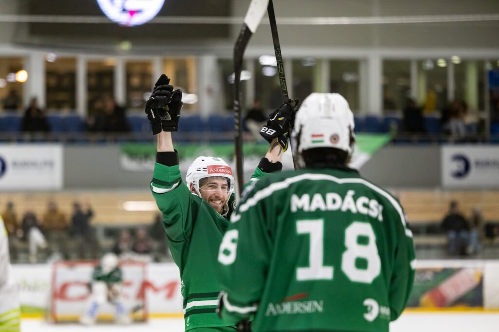 We kicked off the semi-final with a convincing victory