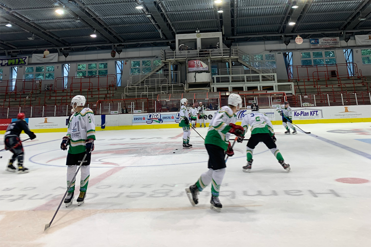A creditable performance in the Andersen League’s opening match. Worm Angels vs UNI GYŐR ETO HC 4–1